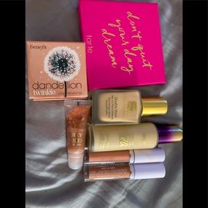 Makeup bundle